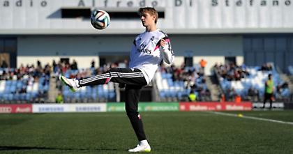 Άνοιξε λογαριασμό ο Όντεγκααρντ (video)