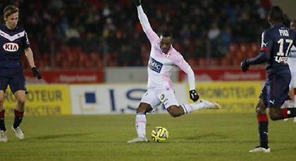 Το… χιόνισαν το Εβιάν-Λοριάν (pic)