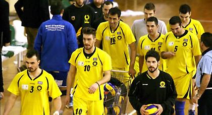 Συνεχίζει την κατρακύλα η ΑΕΚ…