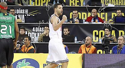 Clasico(ς) τελικός!