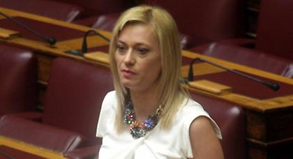 Το «έκαψε» η Ραχήλ Μακρή! (video)