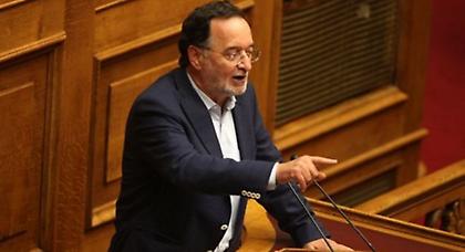 Ενστάσεις από Λαφαζάνη και Βαλαβάνη για τη λίστα Βαρουφάκη