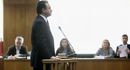 Στο εδώλιο ο Γ. Παπακωνσταντίνου