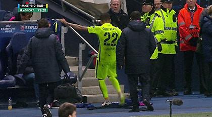 Η «συγγνώμη» του Άλβες