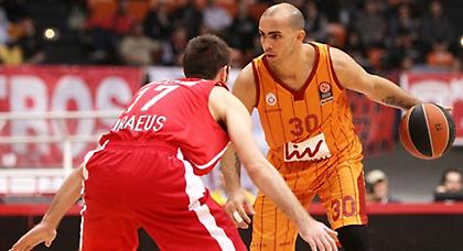 Στα… πιτς ακόμα ο Αρόγιο