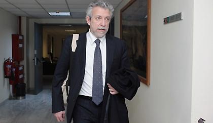 Οι κάμερες, η κοκκινοσκουφίτσα και ο κακός λύκος