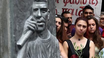 Βανδαλισμοί στο μνημείο του Παύλου Φύσσα