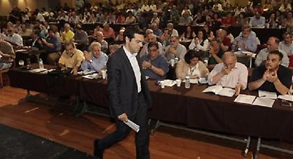 Συνεχίζεται η επεισοδιακή Κεντρική Επιτροπή του ΣΥΡΙΖΑ