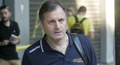 Ένταση με Καλαϊτζίδη