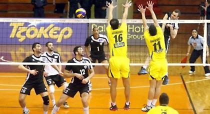 «Έκλεψε» σετ από τον ΠΑΟΚ η ΑΕΚ