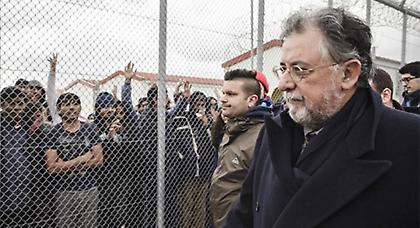 Το παρασκήνιο της επιστολής για την απελευθέρωση των παράνομων μεταναστών