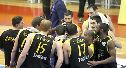 Μοναδικός απών ο Μούρτος στην προπόνηση του Άρη