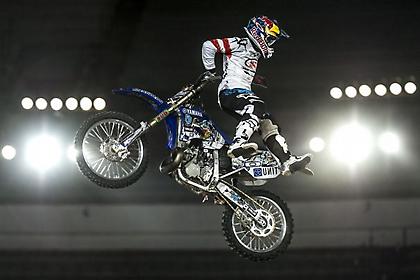 Προπώληση εισιτηρίων για το Red Bull X-Fighters της Αθήνας
