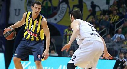 Φουλ για... πλεονέκτημα ο Ζοτς!