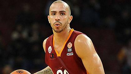 Πάει… πατρίδα ο Αρόγιο