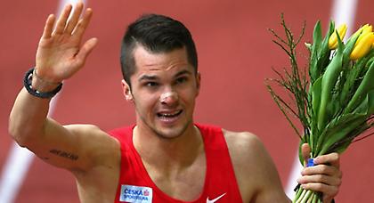 Χρυσό στο νήμα