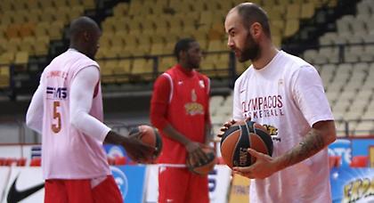 Όπως με την Αρμάνι!