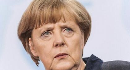 Μέρκελ: Πολιτικός μας στόχος η διατήρηση της Ελλάδας στην Ευρωζώνη