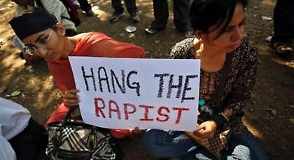 Δεκάδες συλλήψεις για το λιντσάρισμα 35χρονου βιαστή στην Ινδία