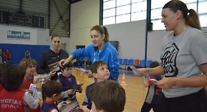 Κάλεσμα γυναικών Πρωτέα σε ακαδημίες, κόσμο για το F4