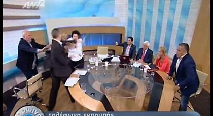 ΚΚΕ: Παιχνίδια κυβέρνησης με Χρυσή Αυγή;