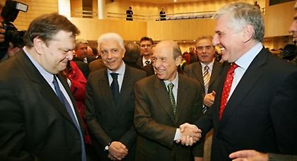 Σημίτη, Βενιζέλο, Παπαντωνίου καλεί ο εισαγγελέας στη δίκη Τσοχατζόπουλου