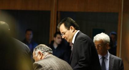 «Τα μέλη των κυβερνήσεων εφαρμόζουν την πρακτική να παίρνουν μαζί τους τον σκληρό δίσκο»