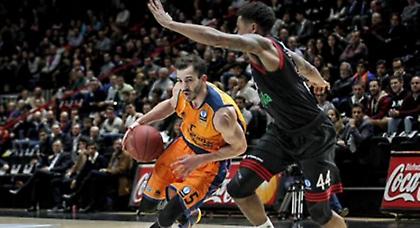 Της έκλεισε το σπίτι!