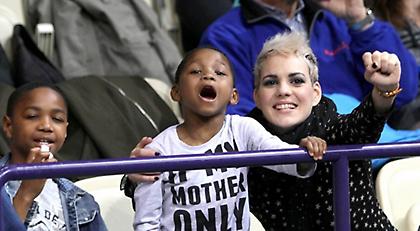 Σόου αλά Μάικλ Τζάκσον στο ΣΕΦ