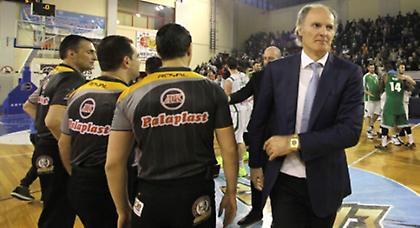 Ιβάνοβιτς: «Καλύτερη επίθεση από άμυνα»