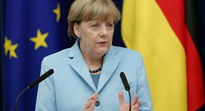 Έμμεσο «ναι» της Μέρκελ σε πενταμερή για την Ελλάδα