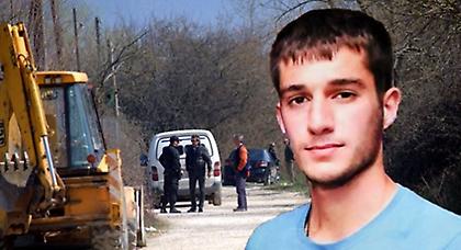 Βαριές κατηγορίες για τους τρεις υβριστές του Γιακουμάκη