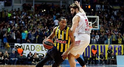 Δεν πέφτει από την κορυφή ο Ομπράντοβιτς!