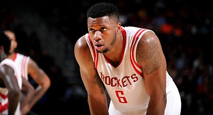 Στα… πιτς μαζί με τον Παπανικολάου ο Τζόουνς