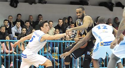 ΑΕΚ… στα δύσκολα