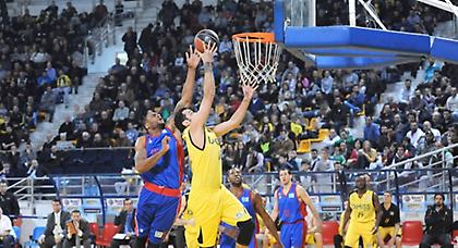 Ασυγκράτητος ο Βεζένκοφ!