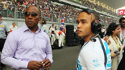 Ο αξιοθαύμαστος αδερφός του Λιούις Χάμιλτον