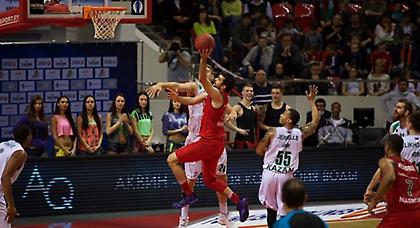 Επική πρόκριση της Ούνικς!