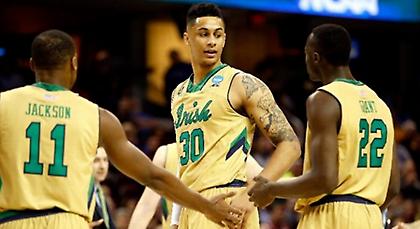 Λάμψη Ζακ Όγκαστ και πρόκριση στους «8»