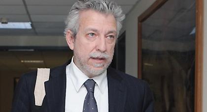 Ο Κοντονής «διαλύει» το αυτοδιοίκητο!