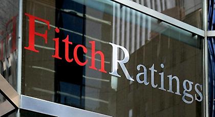 Σοκ από τον Fitch που υποβάθμισε την ελληνική οικονομία
