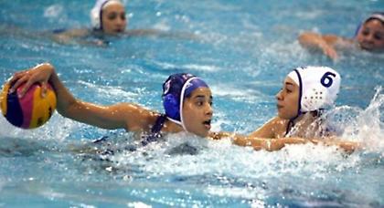 Με άνεση Εθνικός, Γλυφάδα