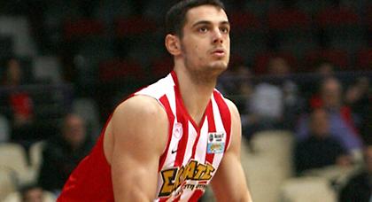 Ευχές Ολυμπιακού σε Παπαπέτρου