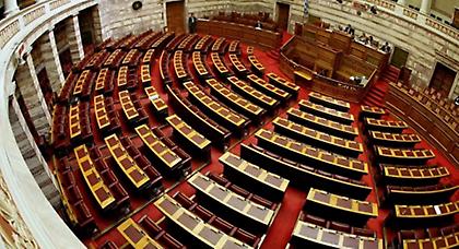 «Βροχή» νομοσχεδίων της επόμενες ημέρες στην Βουλή