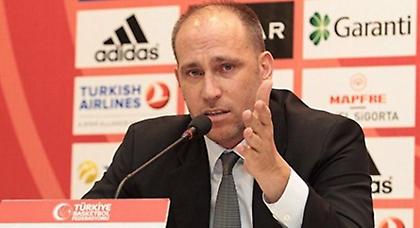 Με Ερντενάι 'αφεντικό'