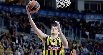 Μπιέλιτσα: «Πολύ σημαντική η νίκη με Ολυμπιακό»