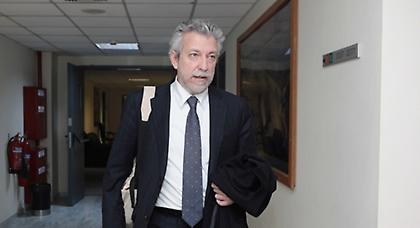 Τι θέλει να πει ο ποιητής, τι θέλει να πει ο Κοντονής!