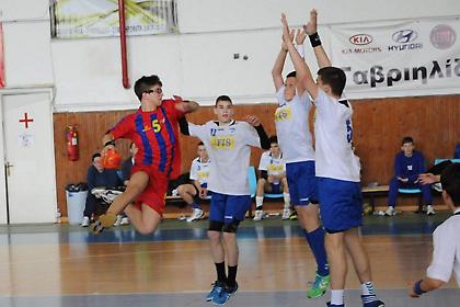 Βγήκε η τετράδα