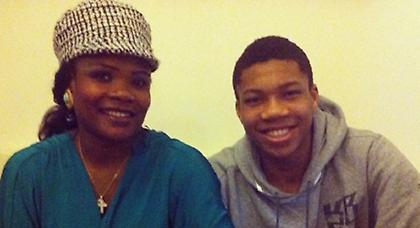 Οι ευχές του Γιάννη στη μητέρα του