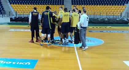 Εκτός ο Σίμτσακ